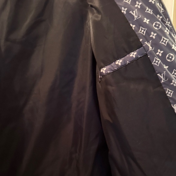 Puffer Jacket - Picture 4 of 6